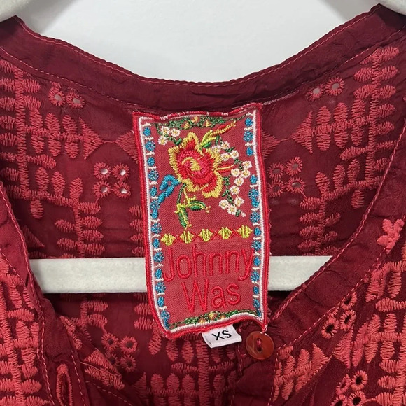 Johnny Was Women’s Burgundy Embroidered Long Sleeve Relaxed Top size XS - Picture 4 of 11